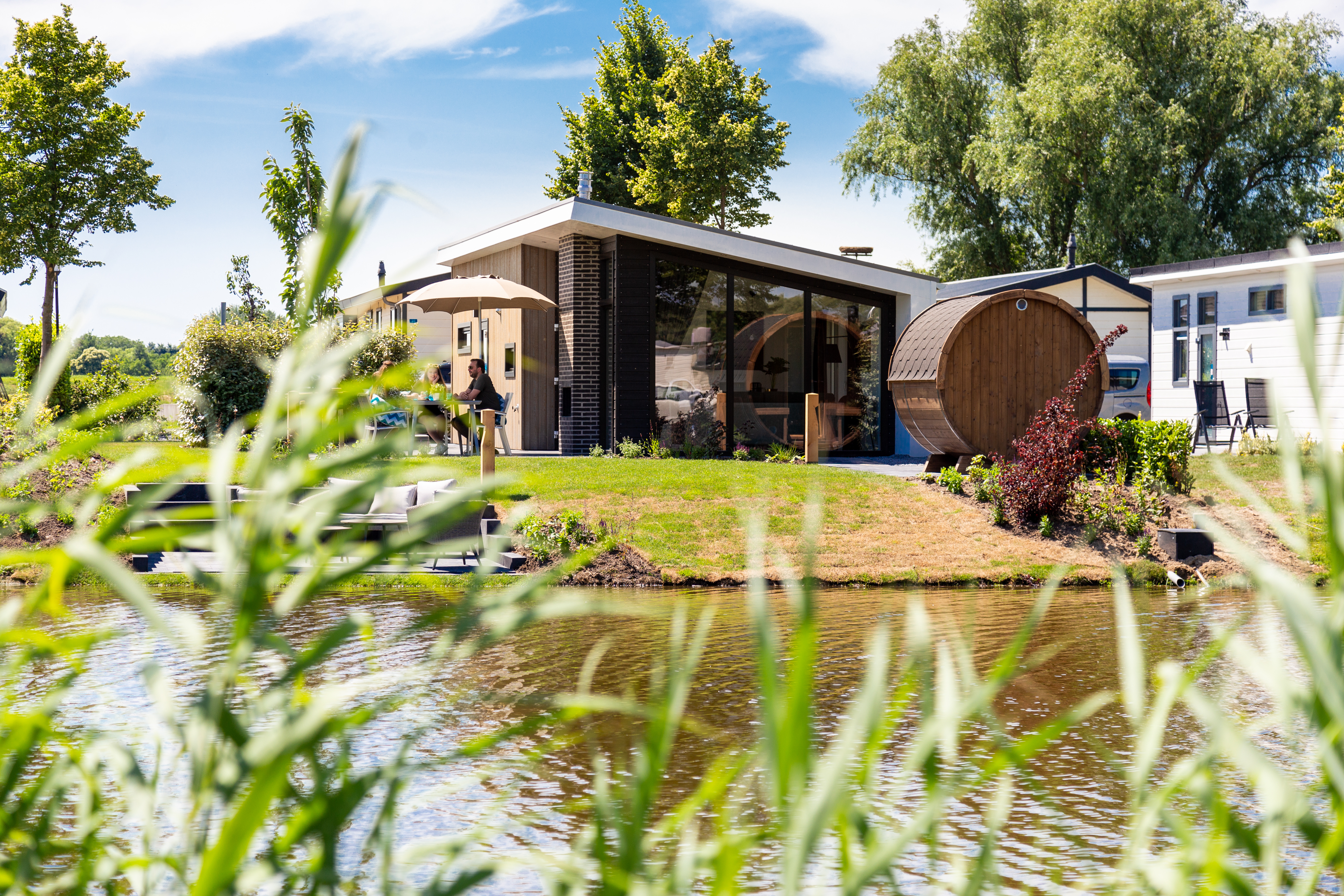 Recreatiepark het Esmeer - Waterlodge 4 persons wellness - 71 - Exterior - 2