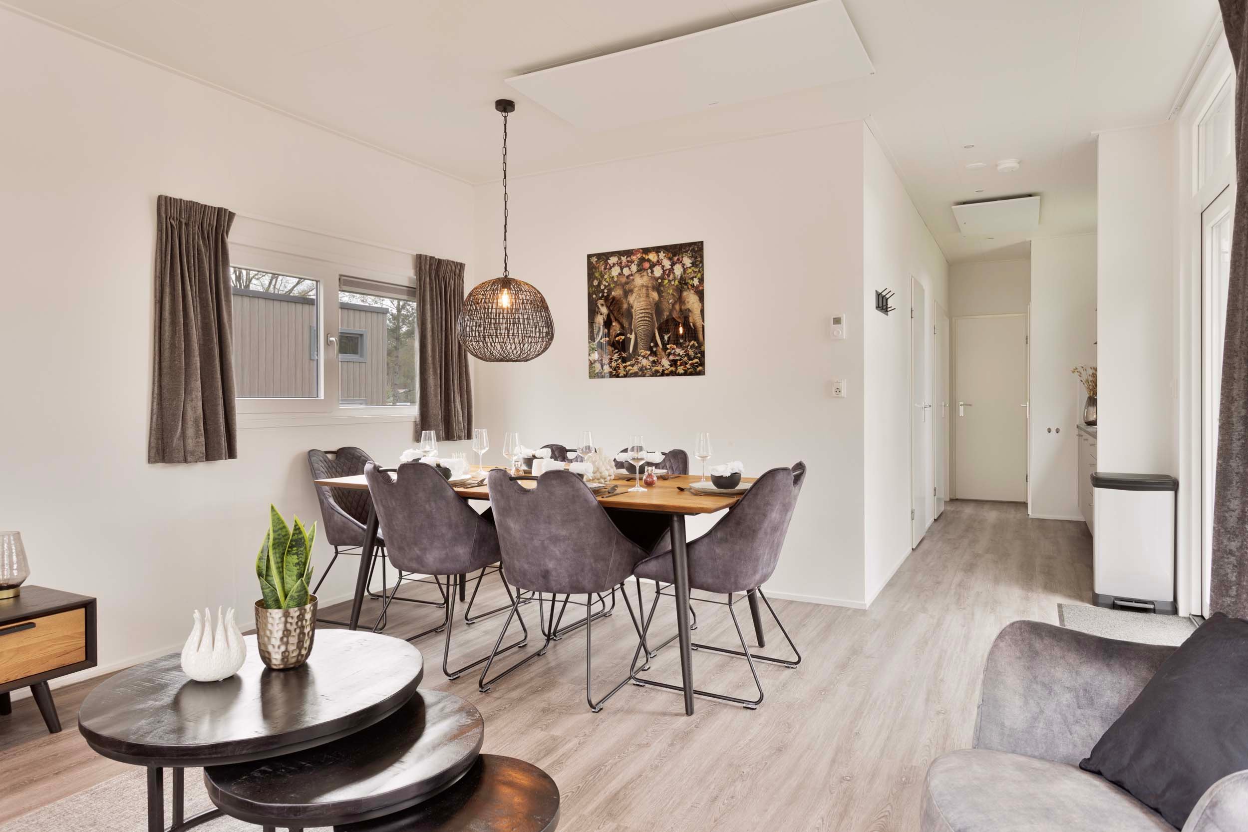 Recreatiepark Beekbergen - Module Special Eco 6 persons - 81 - Interior - Living room - 3