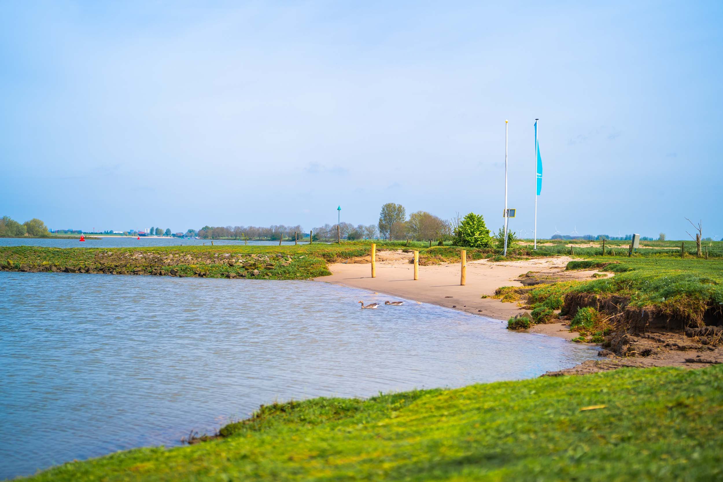Getting acquainted with Resort Lexmond, located on the river Lek?