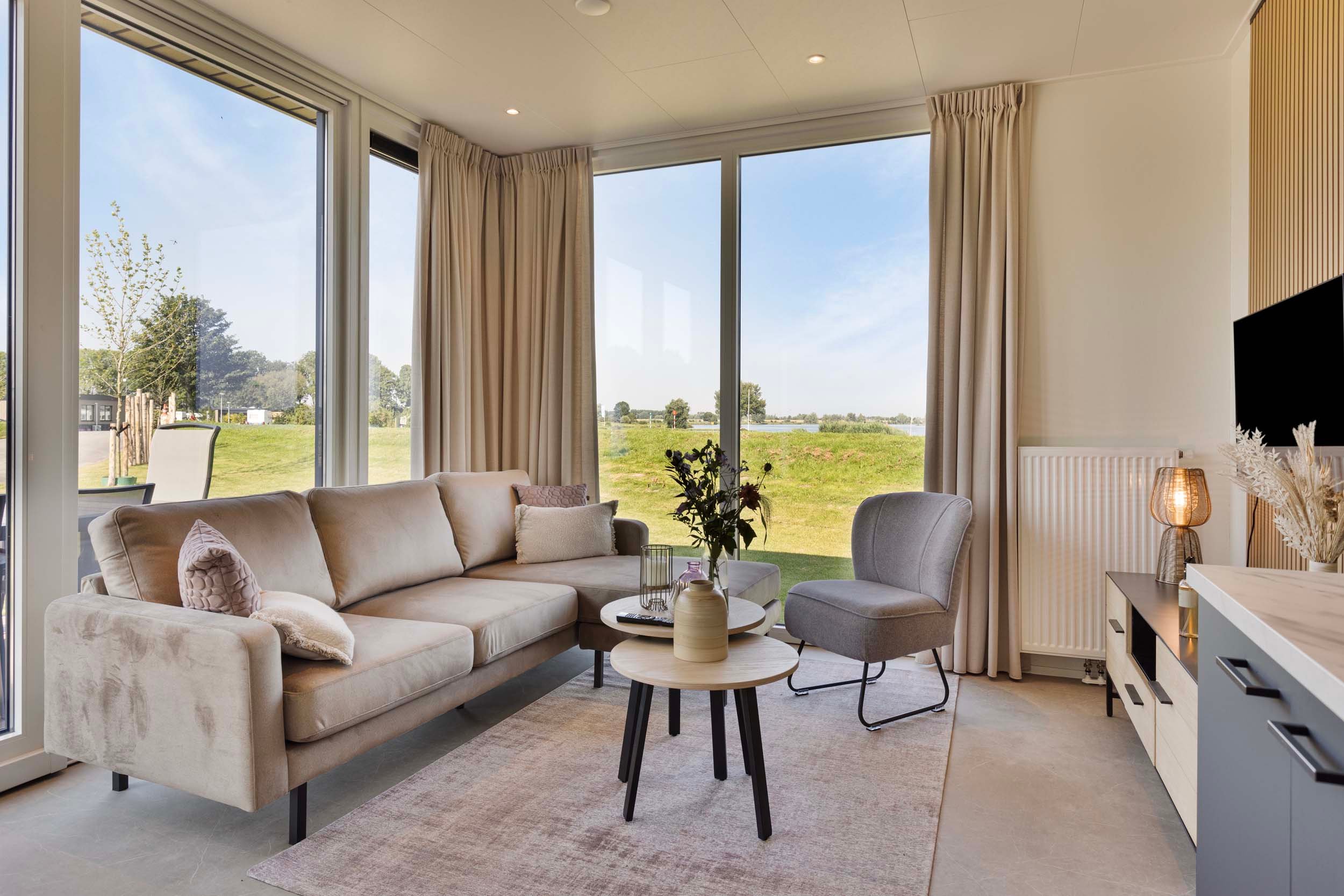 Resort Lexmond - Riviera 4 persons - Interior - Living room - 3